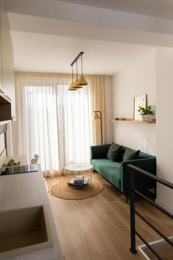 Studio 8 I One Bedroom Apartment I Airport I Therme オトペニ エクステリア 写真